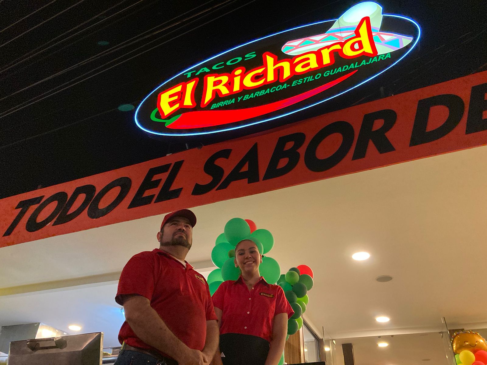 Tacos Richard se posiciona en Mazatlán y abre una tercera sucursal - Punto  MX