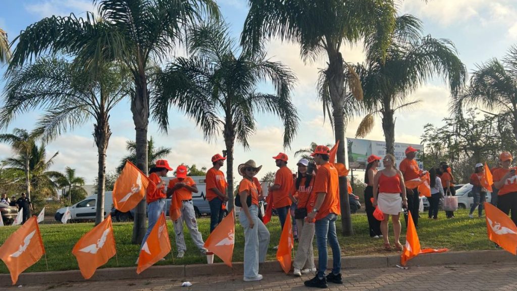 MOVIMIENTO NARANJA