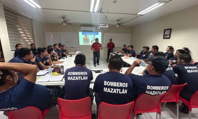 BOMBEROS SE PONEN PILAS