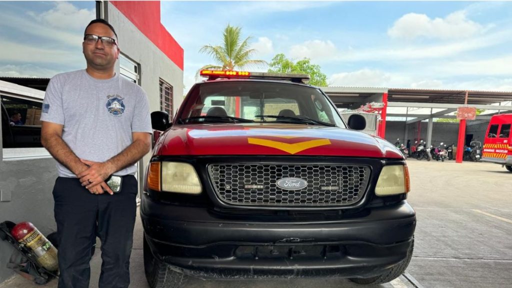 BOMBEROS SE PONEN PILAS