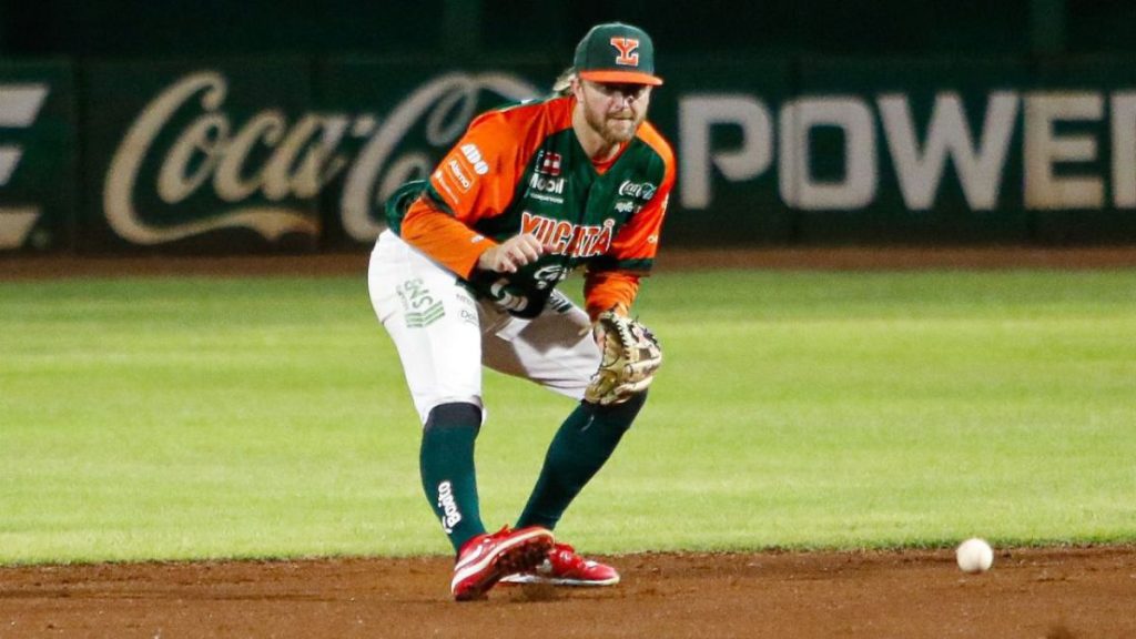 GUERREROS EMPAREJA LA SERIE