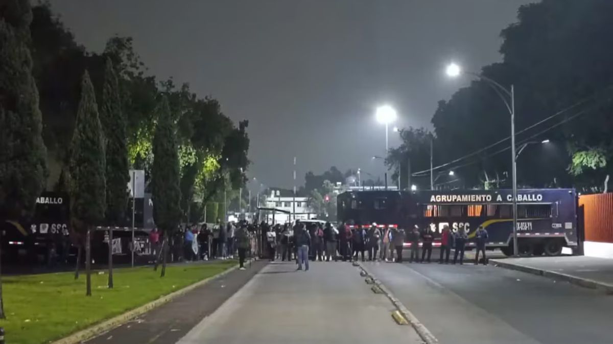 BLOQUEO A SAN LÁZARO