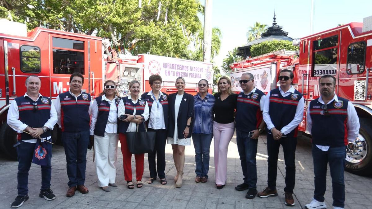 BOMBEROS MAZATLÁN ESTRENAN UNIDADES