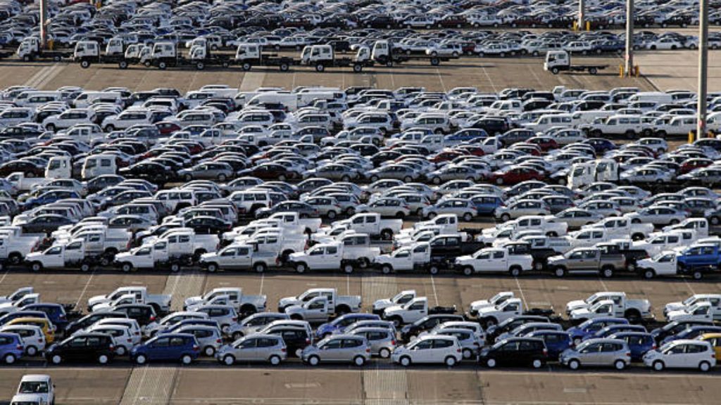 PERDERÍAN 400 MIL EMPLEOS