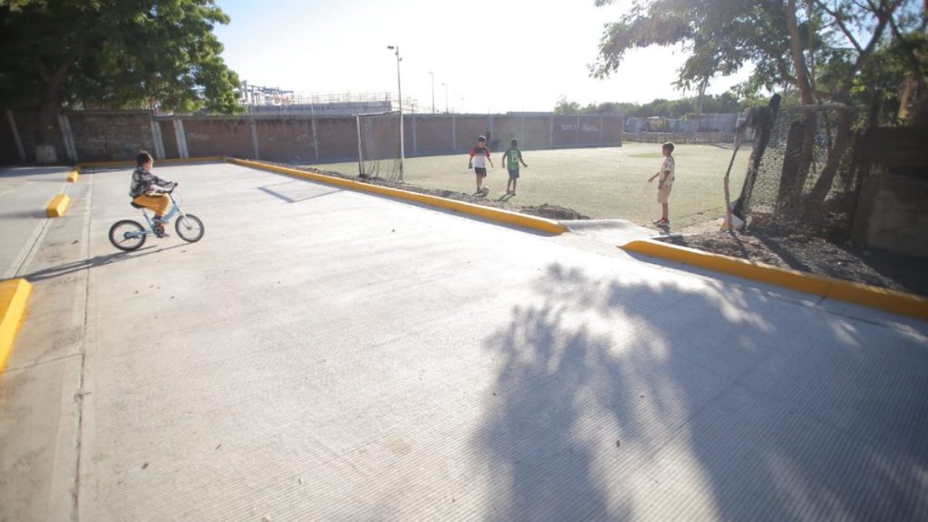 MAZATLÁN EN MARCHA