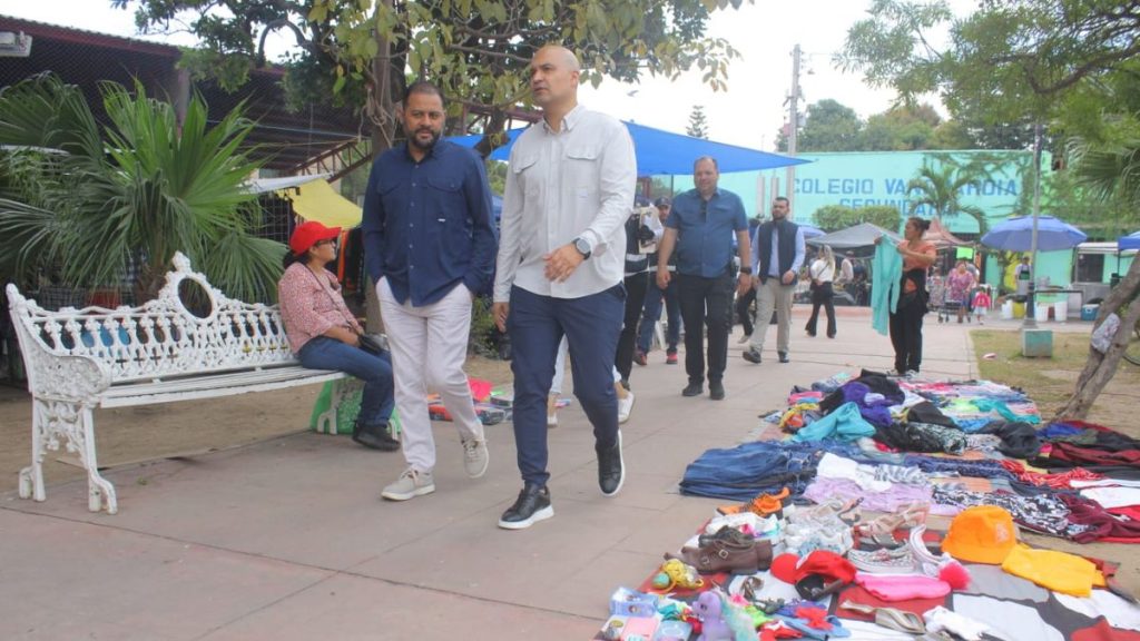 OPERATIVO MERCADOS Y TIANGUIS MAZATLÁN