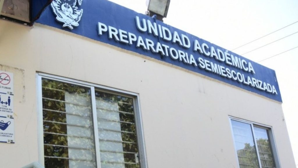 PREPARATORIA SEMIESCOLARIZADA UAS