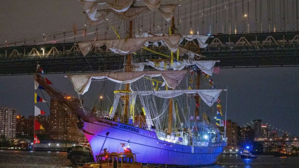 BUQUE ESCUELA CUAUHTÉMOC