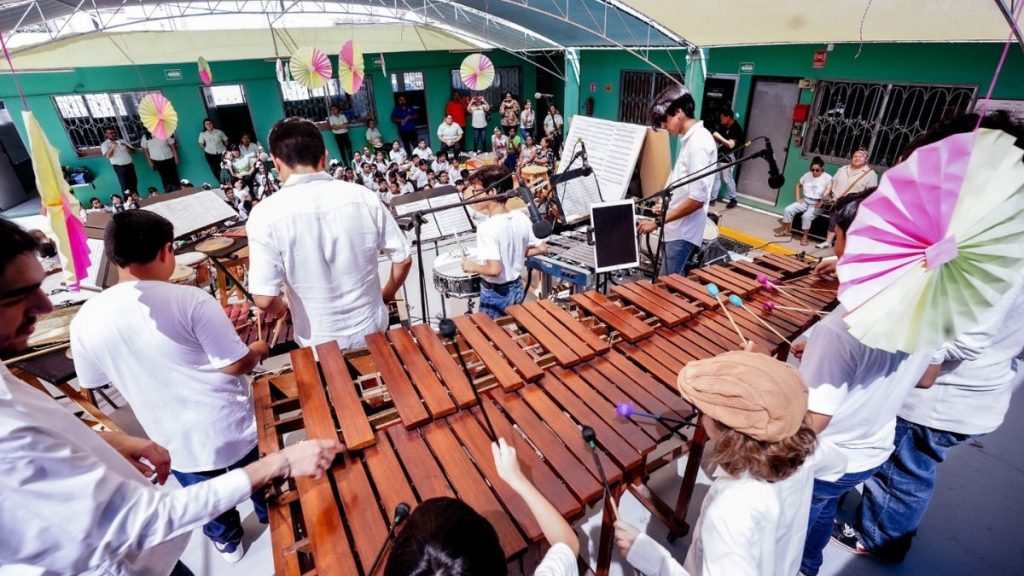 CULTURA EN LA EDUCACIÓN