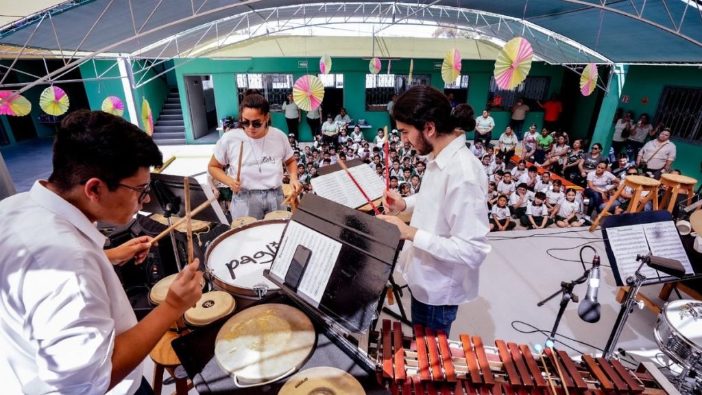 CULTURA EN LA EDUCACIÓN