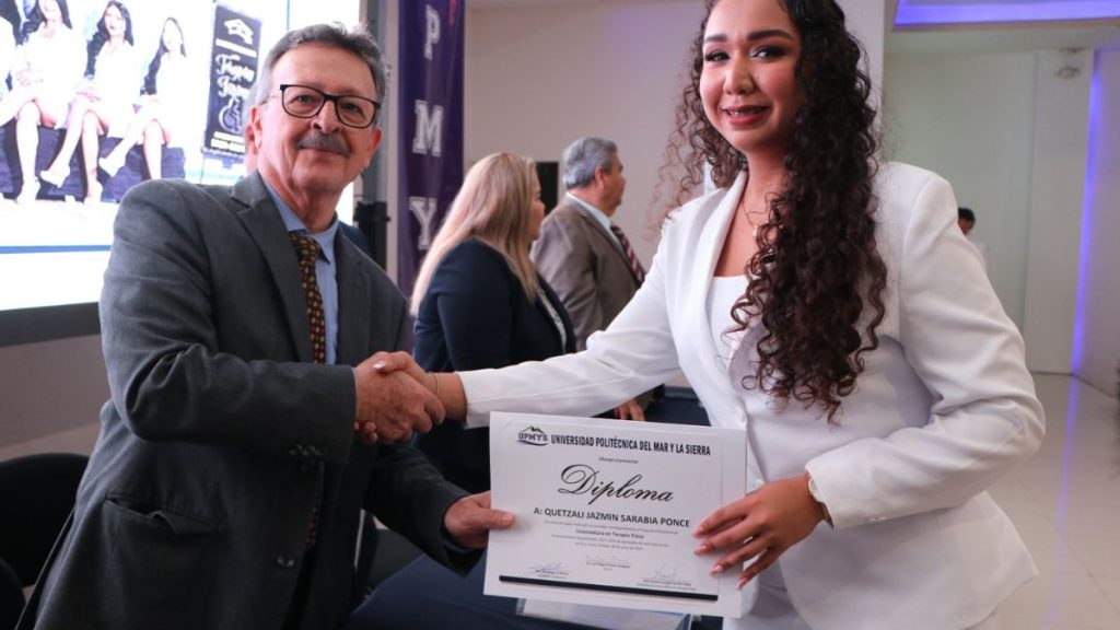 GENERACIÓN UPMYS MARCA HISTORIA