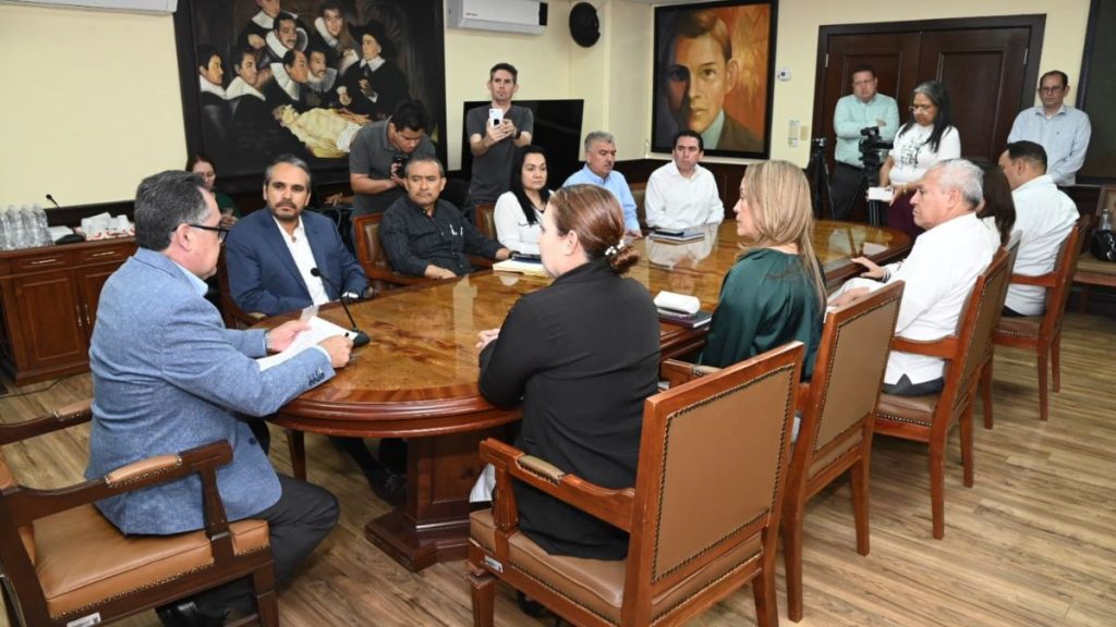 ANUNCIA MADUEÑA GABINETE UAS