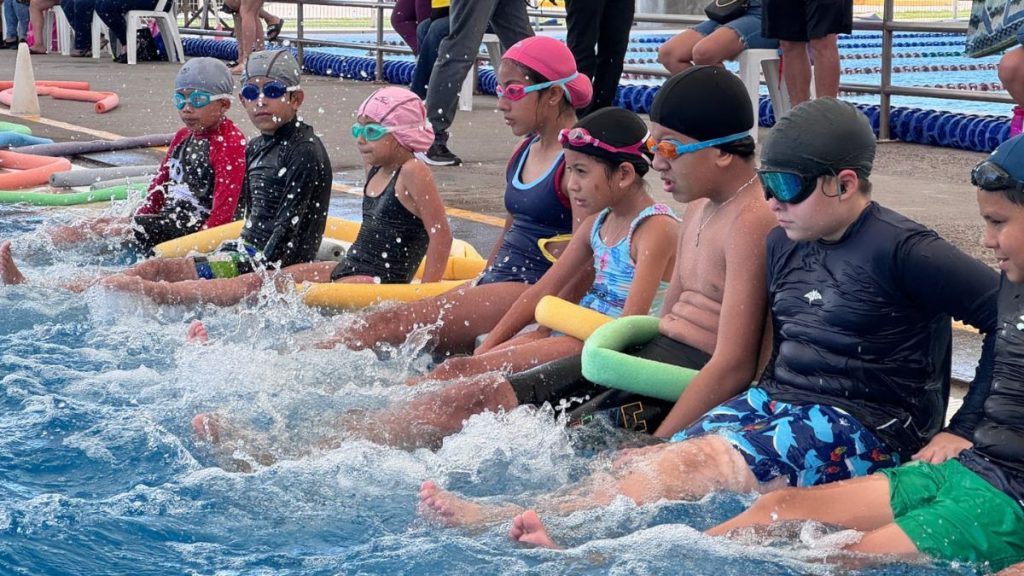 CURSO INTENSIVO NATACIÓN VERANO
