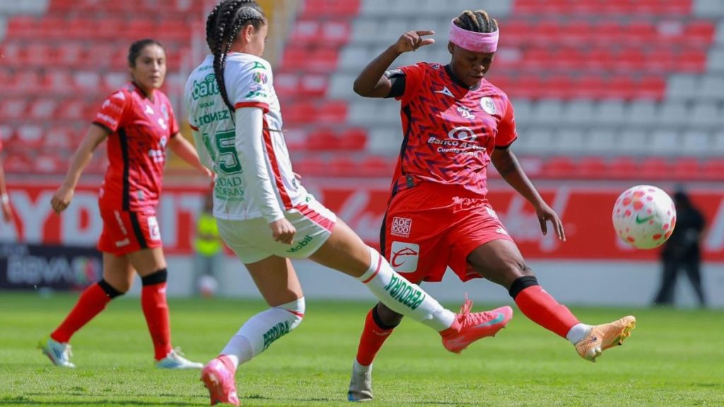 MAZATLÁN FEMENIL NECAXA