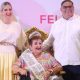 ESTRELLA CELEBRA A ABUELOS