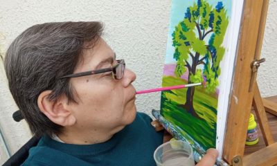 DEMOSTRACIÓN PINTURA CON BOCA