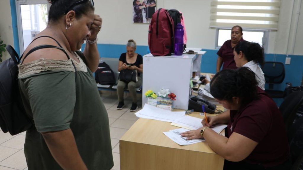 ENTREGA MOCHILAS GOBIERNO DE MAZATLÁN