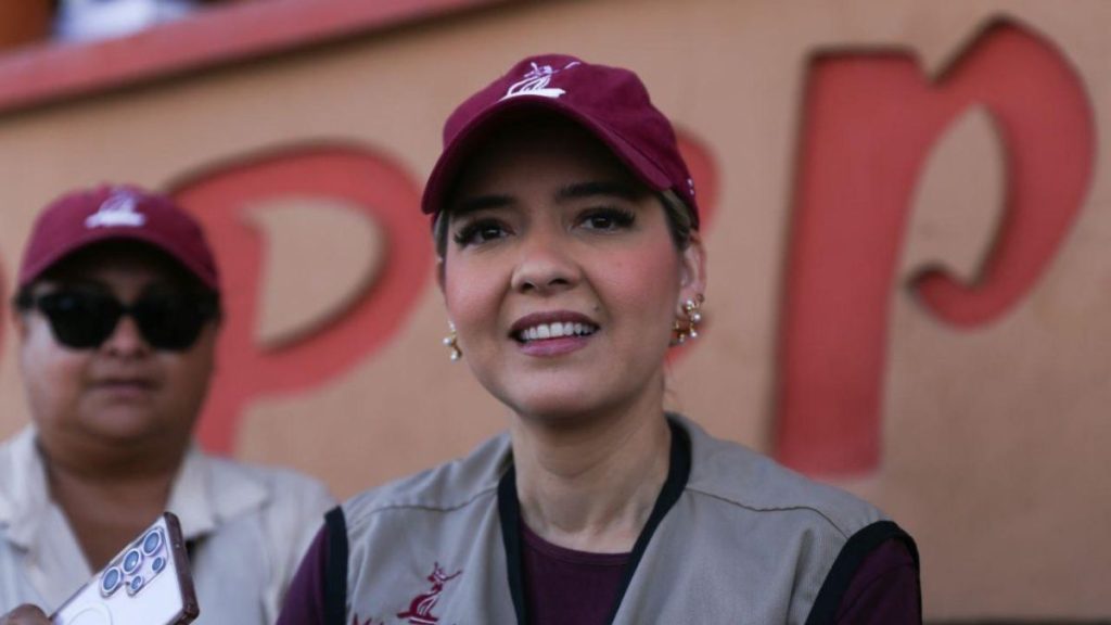 PODA DE MANGLE ESTRELLA PALACIOS