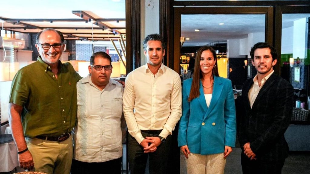 MAZATLÁN CONECTIVIDAD AÉREA