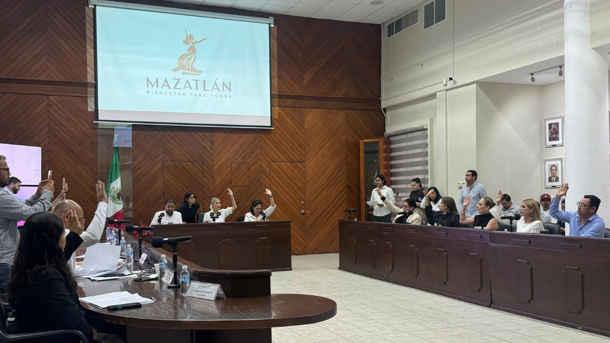 CABILDO MAZATLÁN UNIVERSIAD POLICÍA