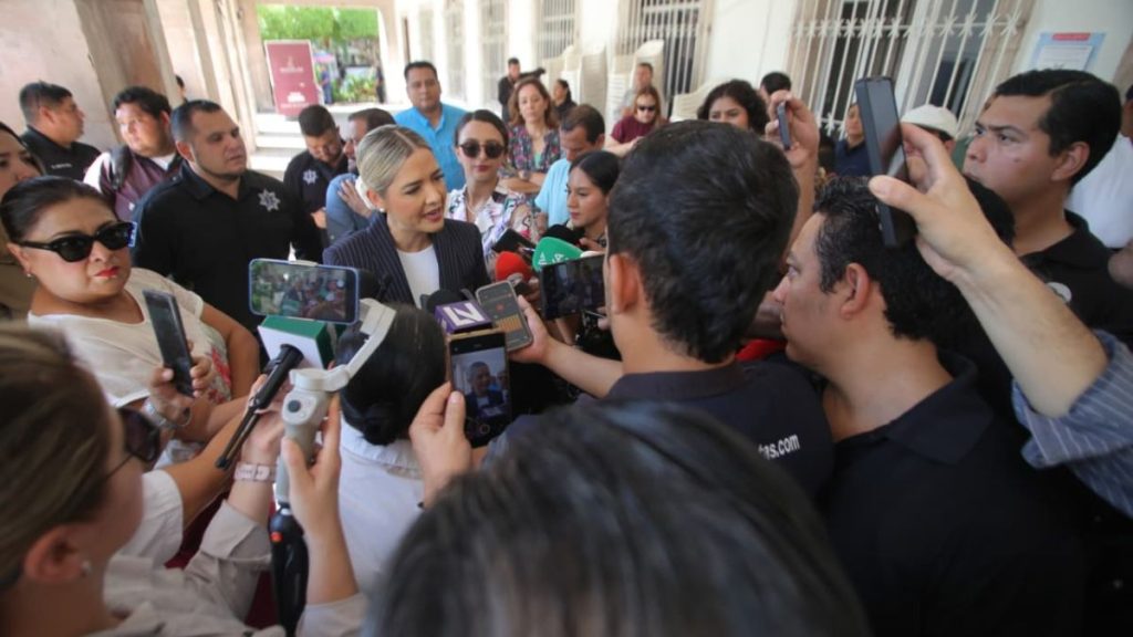REFUERZAN APOYOS RURAL MAZATLÁN
