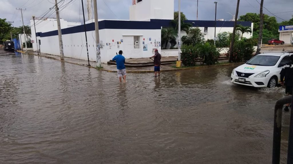 ATIENDE MAZATLÁN DESLAVE VIGÍA