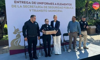 ENTREGAN UNIFORMES POLICÍA MAZATLÁN