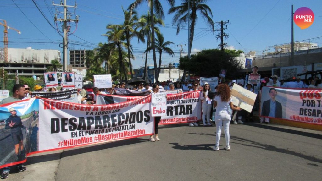 MARCHAN PAZ Y DESAPARECIDOS