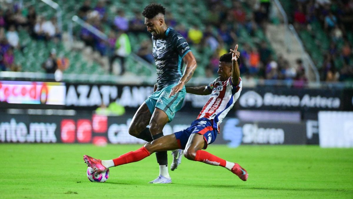 GANA MAZAYLÁN FC