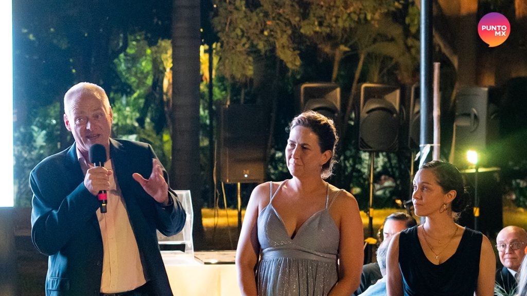 ACUARIO MAZATLÁN CENA BENÉFICA