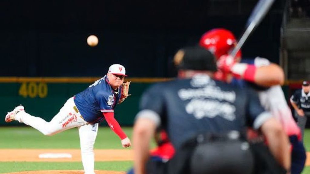 JAVIER SOLANO VENADOS MAZATLÁN