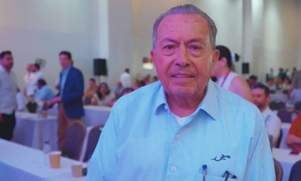 LEOVI CARRANZA ORGULLO MAZATLÁN