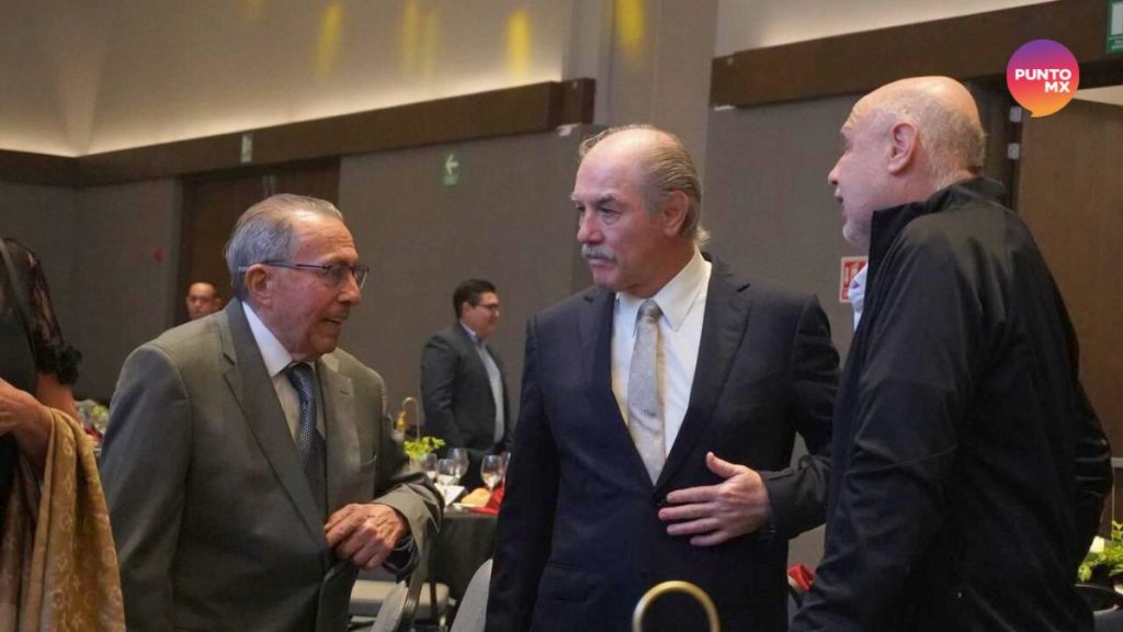 GENTE LEOVI CARRANZA