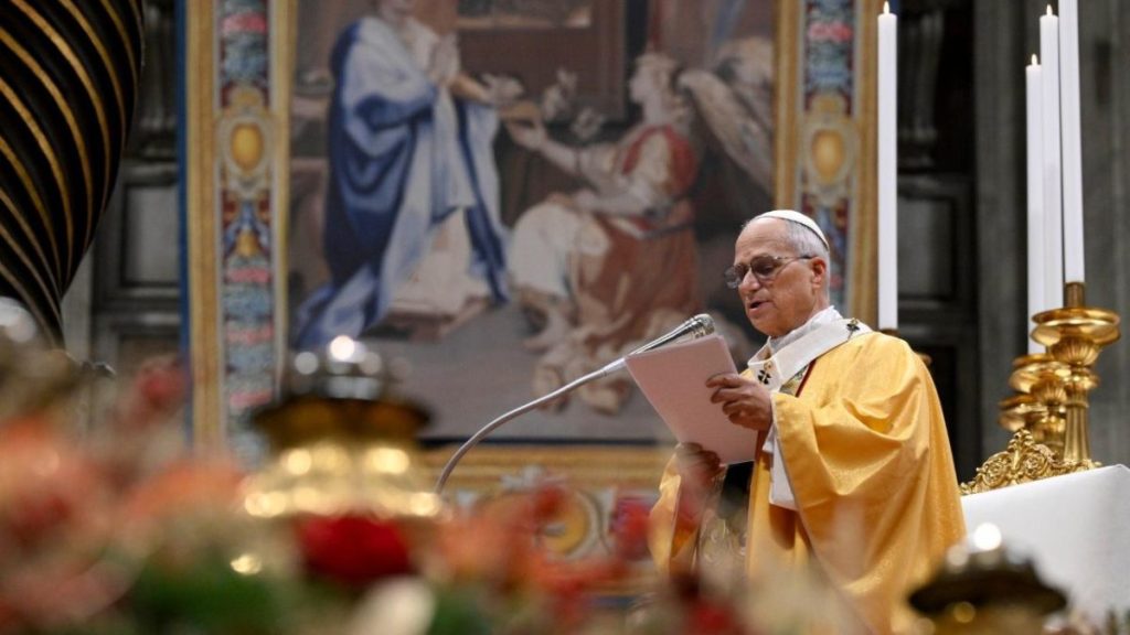 NIÑO JESÚS LEÓN XIV