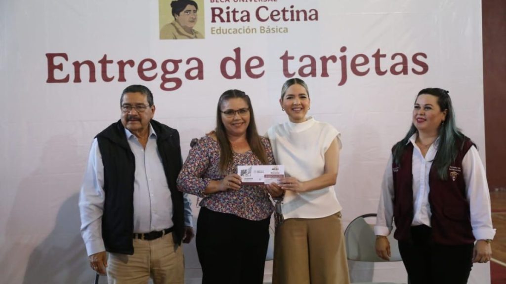 MAZATLÁN BECA RITA CETINA