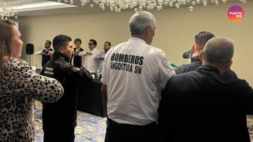 BOMBEROS MAZATLÁN 84 AÑOS