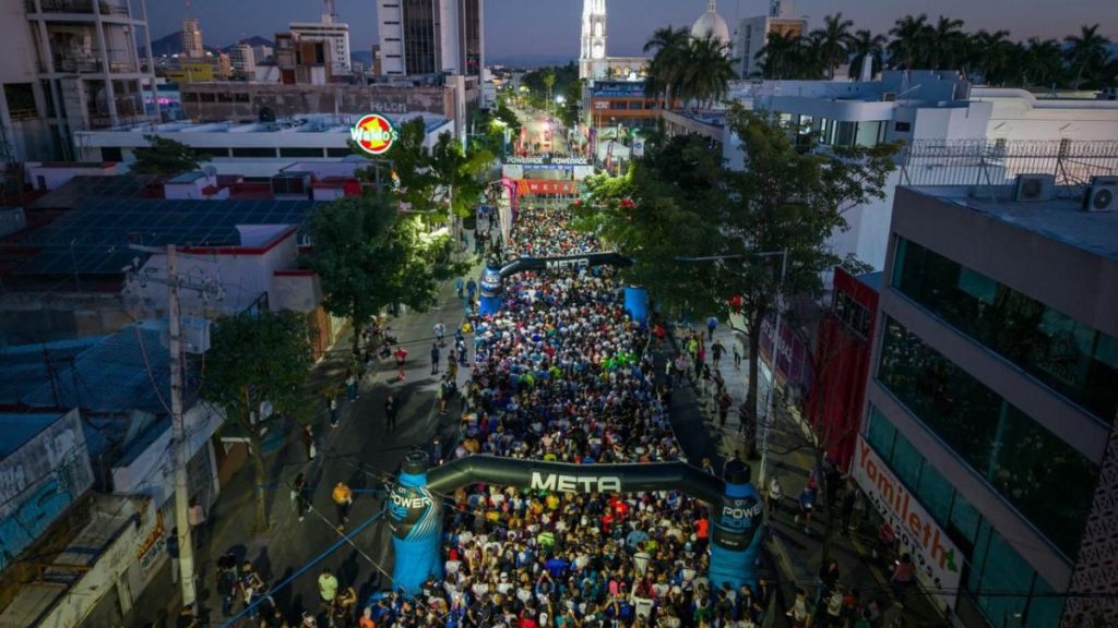 CORREN MILES MARATÓN CULIACÁN