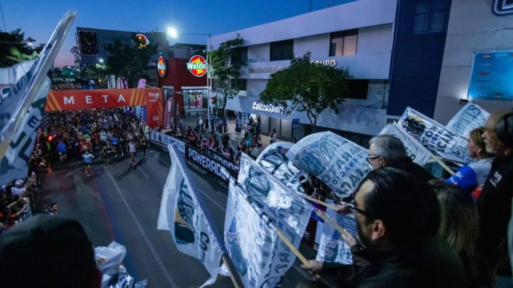 CORREN MILES MARATÓN CULIACÁN