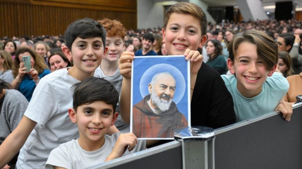 PAPA JÓVENES DE ROMA