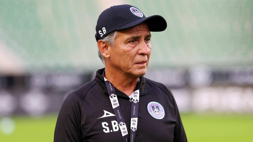 MAZATLÁN FC MUEVE PIEZAS