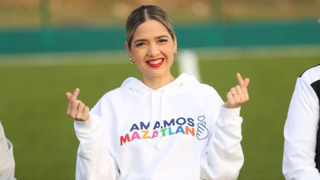 AMAMOS MAZATLÁN MARCA REGISTRADA