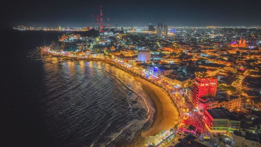EXITOSO CARNAVAL MAZATLÁN 2026