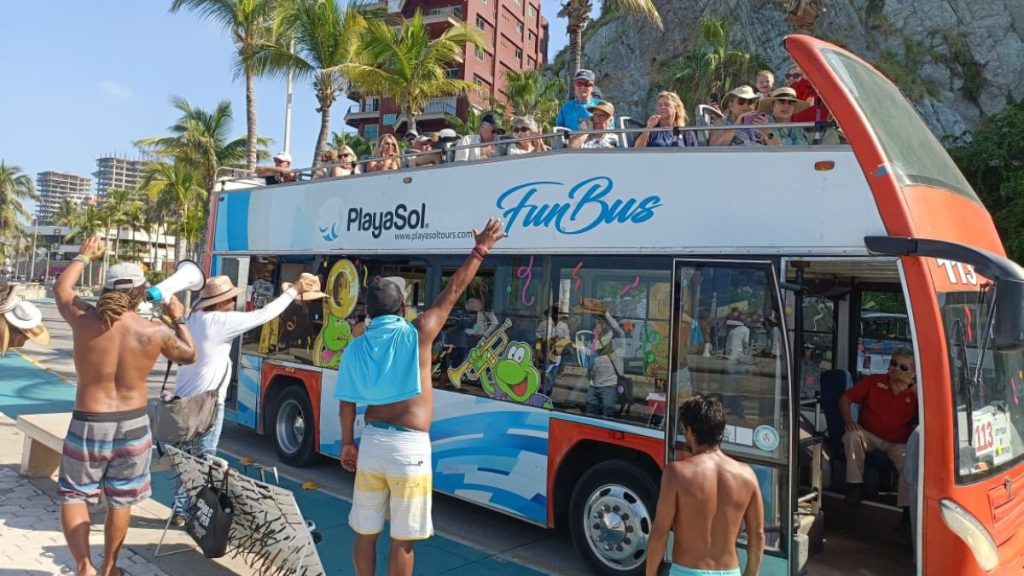 MAZATLÁN POSTERIOR CARNAVAL SECTUR