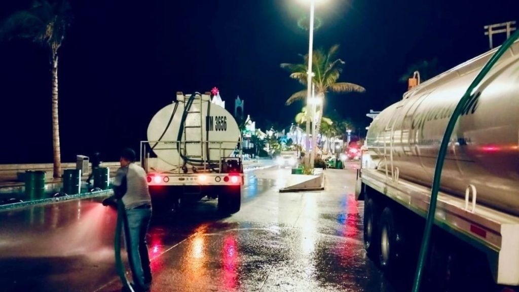 MADRUGADA LIMPIEZA CARNAVAL