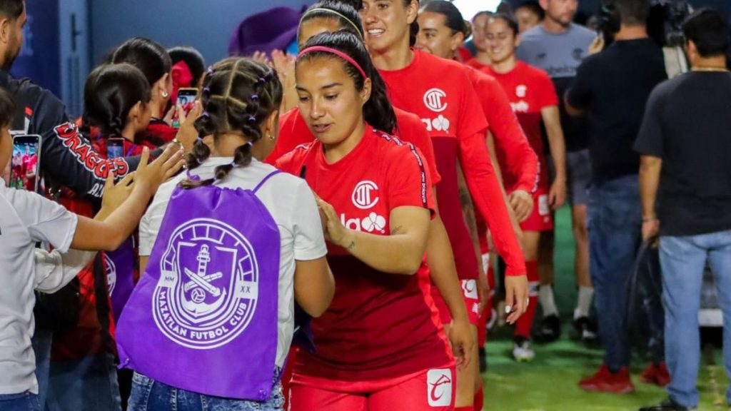 PATRICE LAIR CINTHYA PERAZA