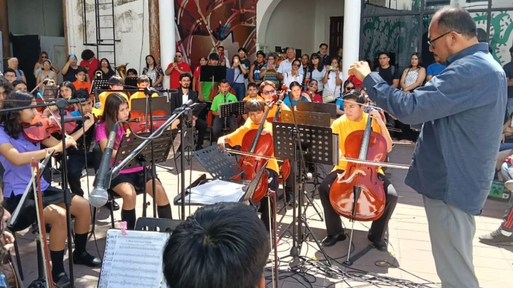 CURSO DE DIRECCIÓN ORQUESTAL