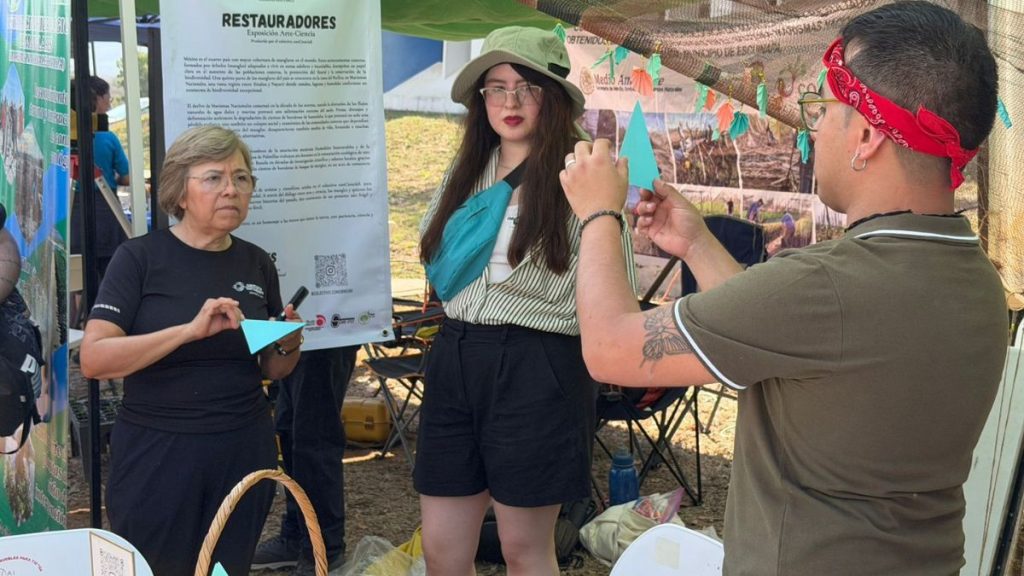 EXPO AMBIENTAL SON PLAYAS