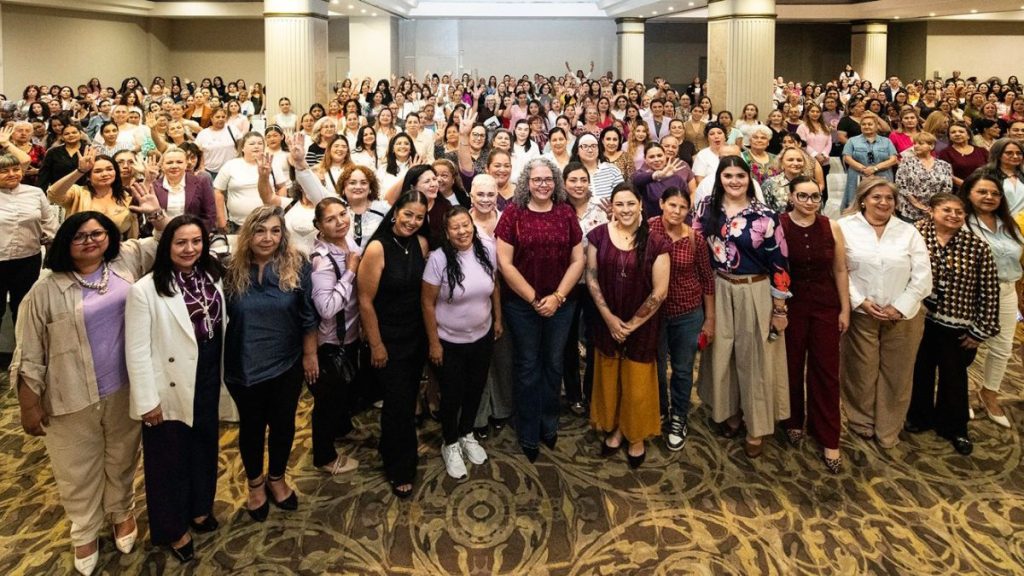 GRACIELA DOMÍNGUEZ MUJERES