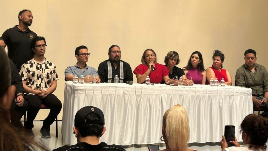 BAILE DE MÁSCARAS ÓPERA