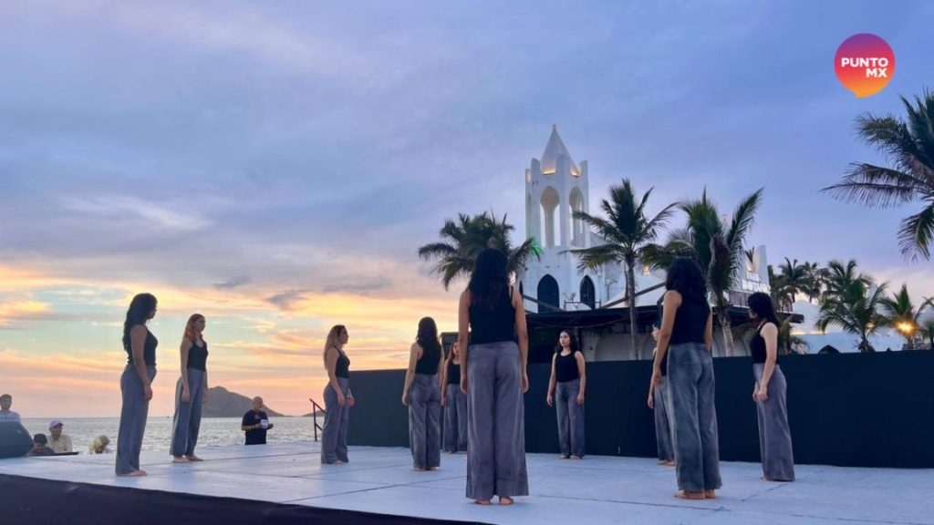 DÍA INTERNACIONAL DANZA MALECÓN